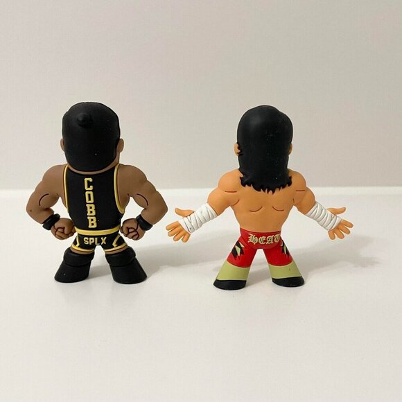 Micro Brawlers Jeff Cobb and Eddie Guerrero Pro Wrestling Crate 3 Inch Figures - Picture 3 of 15